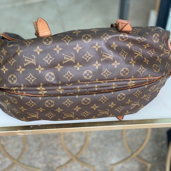 🚫SOLD🚫Authentic Louis Vuitton Saumur 43 - Picture 10 of 14